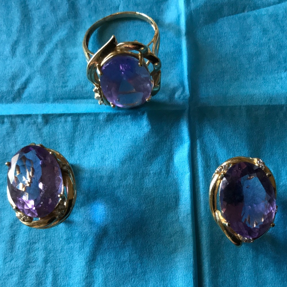 Ring and Earrings 14 karat Gold